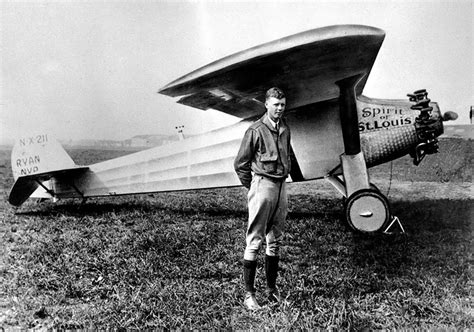 how long was lindbergh's flight